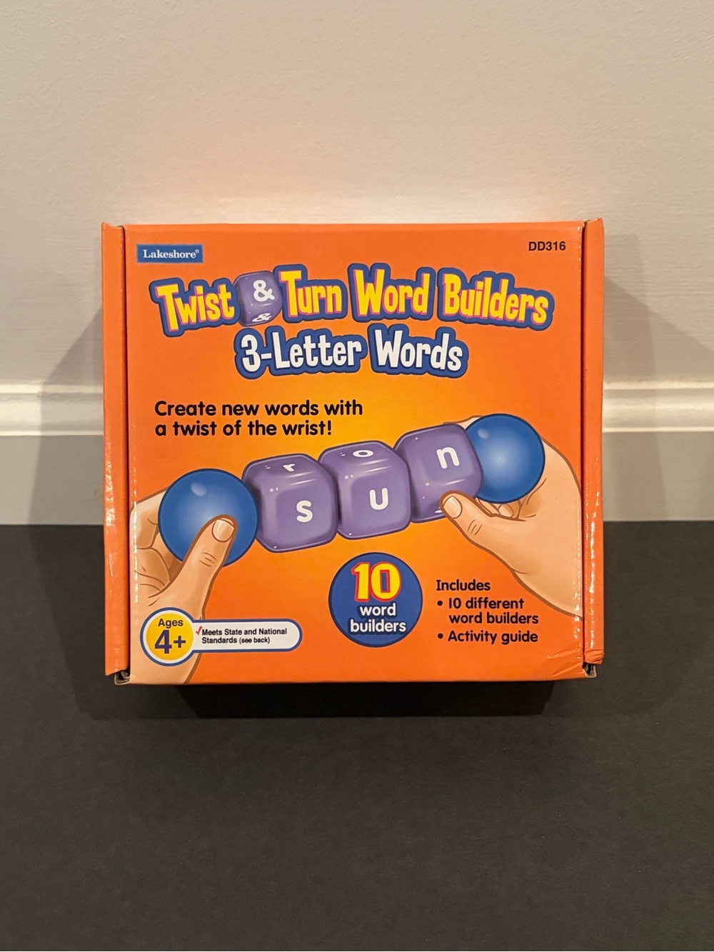 Lakeshore Twist & Turn Word Builders - 3-Letter Words New in Box